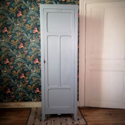 Ancien vestiaire d'internat