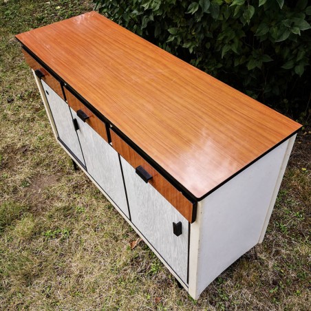 Buffet en formica