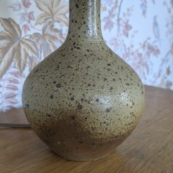 Lampe en grès
