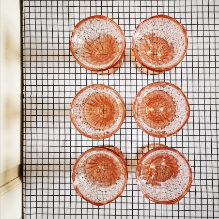 Coupes à fruits,en verre rose
