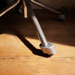 Chaise de bureau industrielle - Chez-nenette.fr