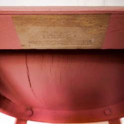 Chaise Thonet couleur "terre cuite" - chez-nenette.fr