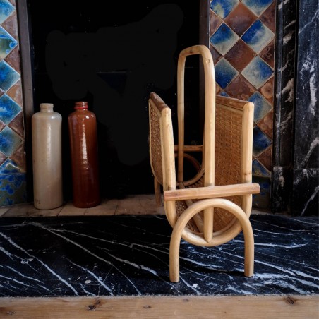 Porte revue en bambou