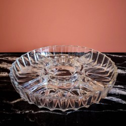 Plat apéritif en verre ciselé